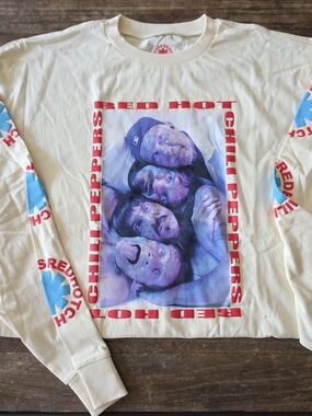 Rare Red Hot Chili Peppers Unlimited Love World Tour Long Sleeve Tee